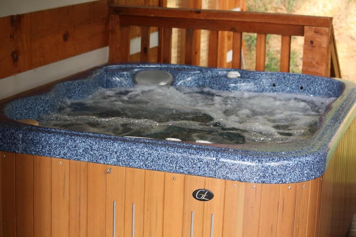 View! Private! Hot Tub,Pool Table,Fireplace,Relax! Sevierville Exterior foto